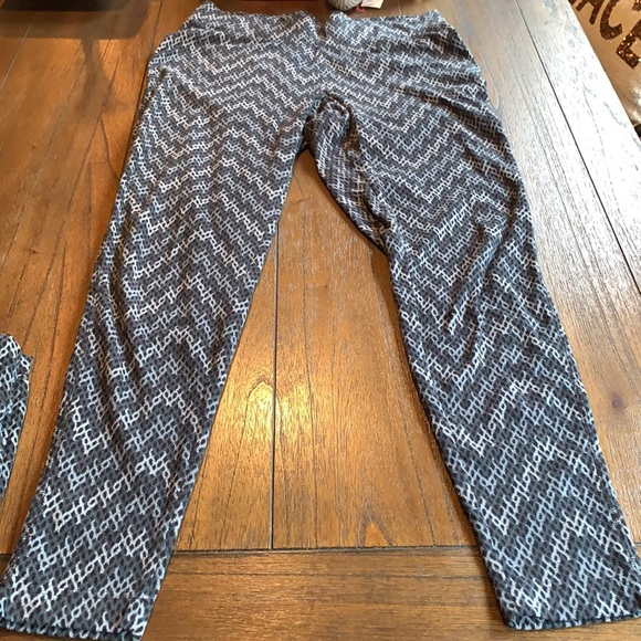 Columbia 1/4 Zip Microfleece Pullover & Legging Base Layer Set - Picture 10 of 14